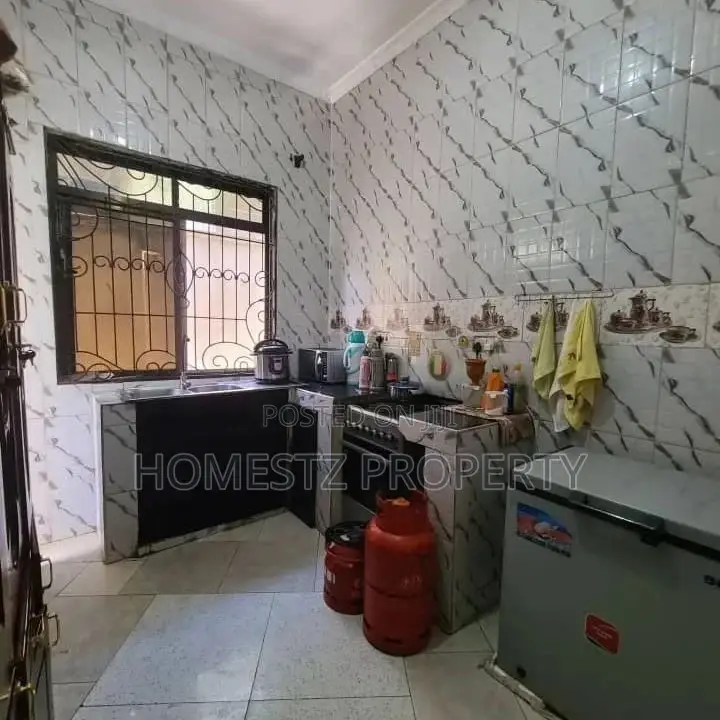 3bdrm House in Kimara Bonyokwa, Kinondoni for sale in Kinondoni