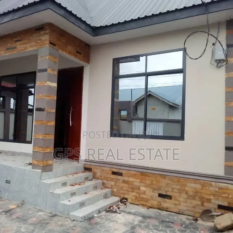 3bdrm House in Bunju B, Kinondoni for sale in Kinondoni