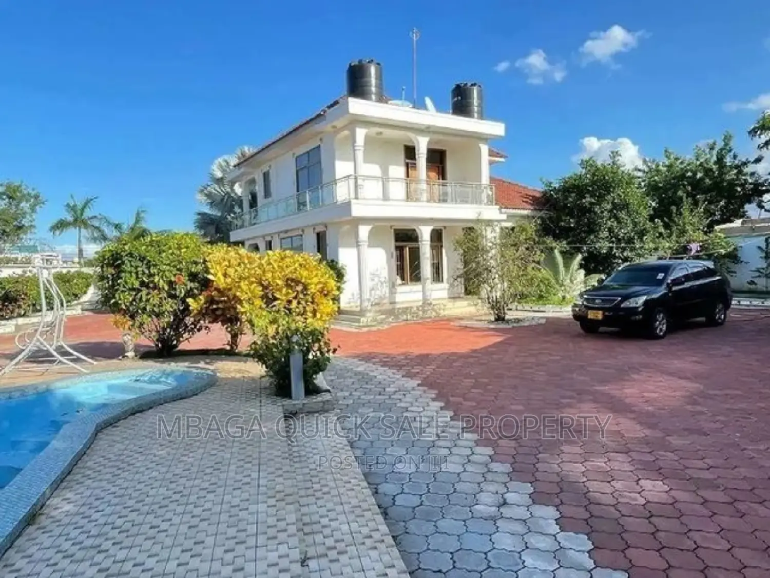 5bdrm House in Ununio, Bunju for sale in Bunju