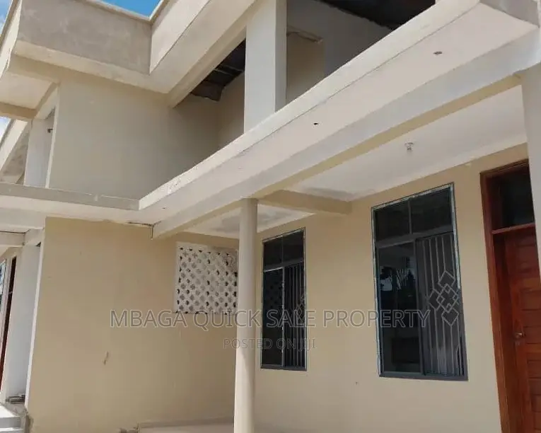 4bdrm House in Boko Basihaya, Bunju for sale in Bunju