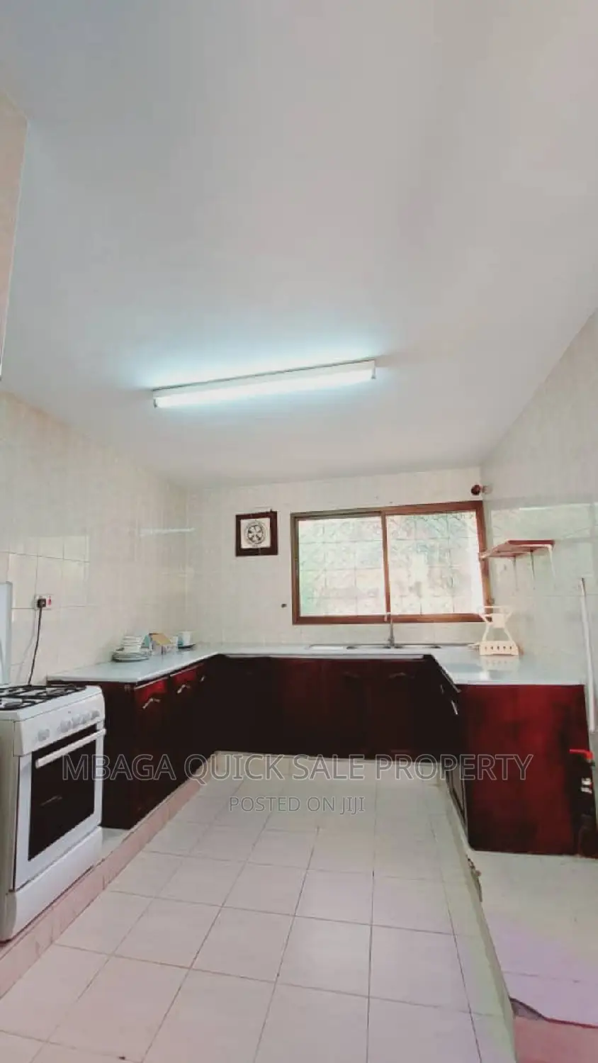 Furnished 3bdrm House in Mikocheni for rent in Mikocheni