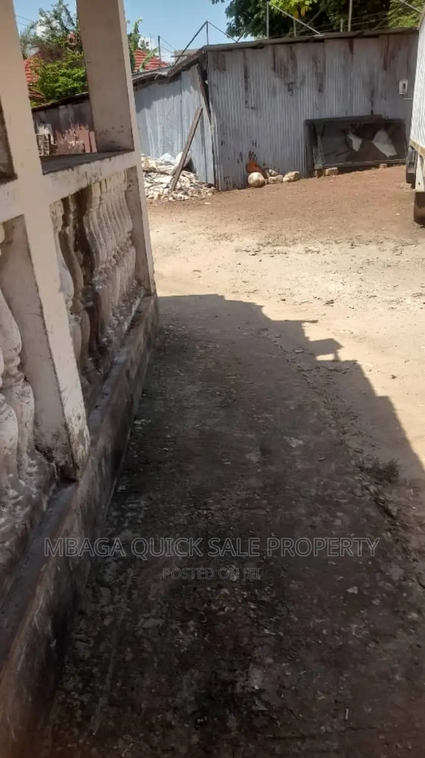 Plot for Sale at Oyster Bay in Oyster Bay