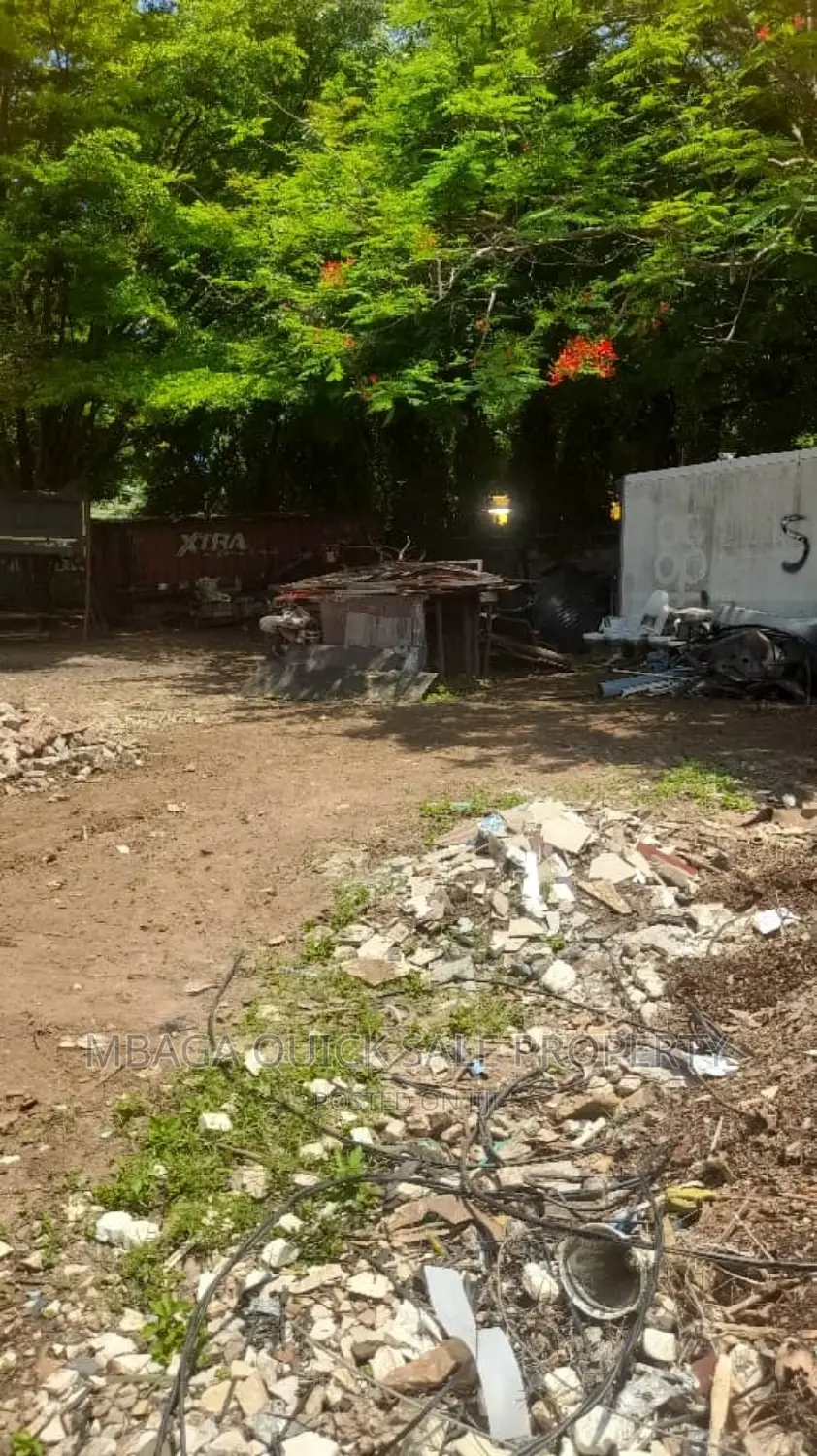 Plot for Sale at Oyster Bay in Oyster Bay