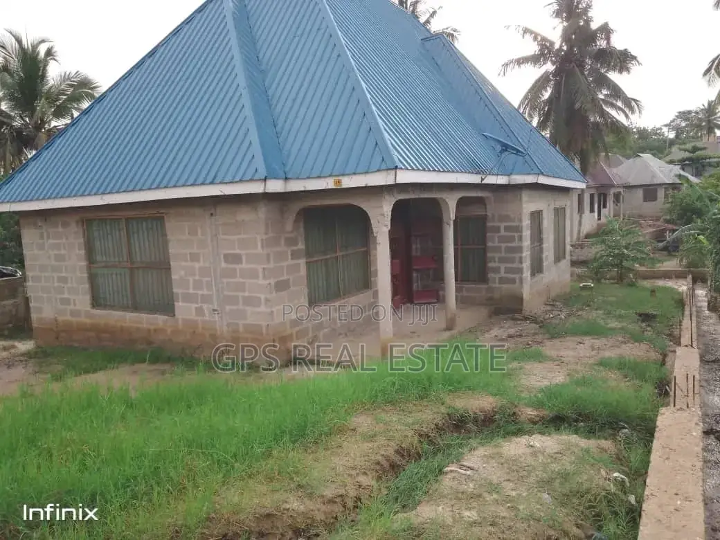 3bdrm House in Mbezi Makabe, Kinondoni for sale in Kinondoni