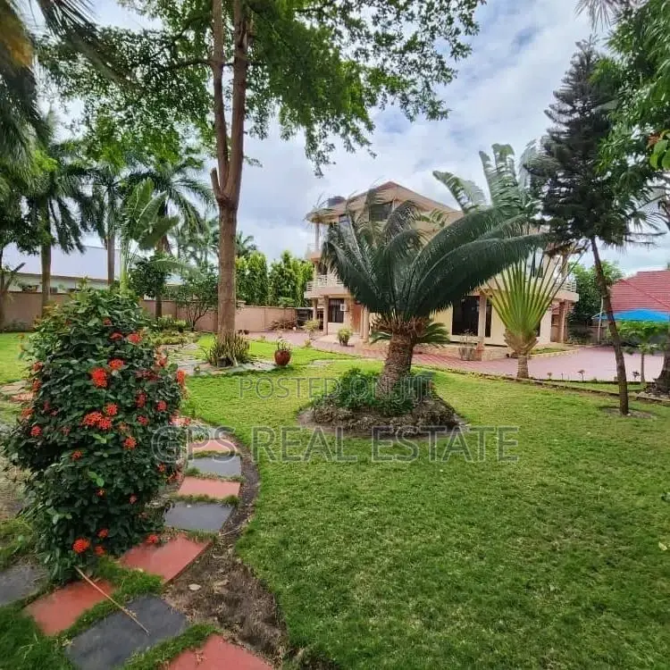 5bdrm Apartment in Geza Ulole, Kigamboni for sale in Kigamboni