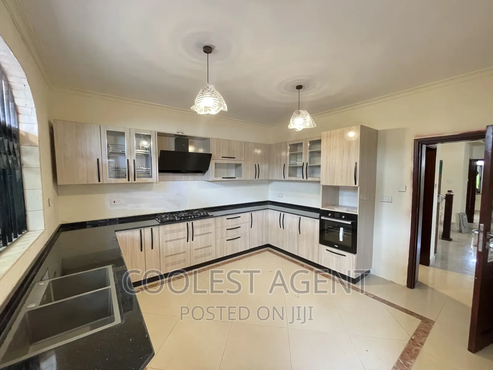 Furnished 4bdrm Villa in Ada Estate, Kinondoni for rent in Kinondoni