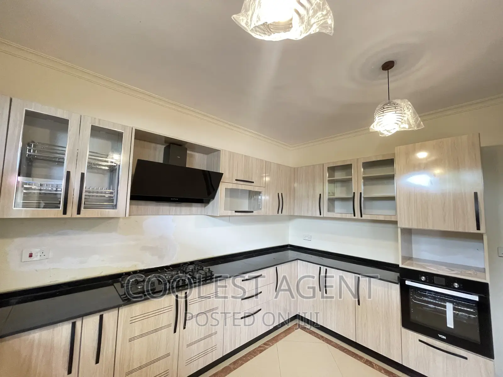 Furnished 4bdrm Villa in Ada Estate, Kinondoni for rent in Kinondoni