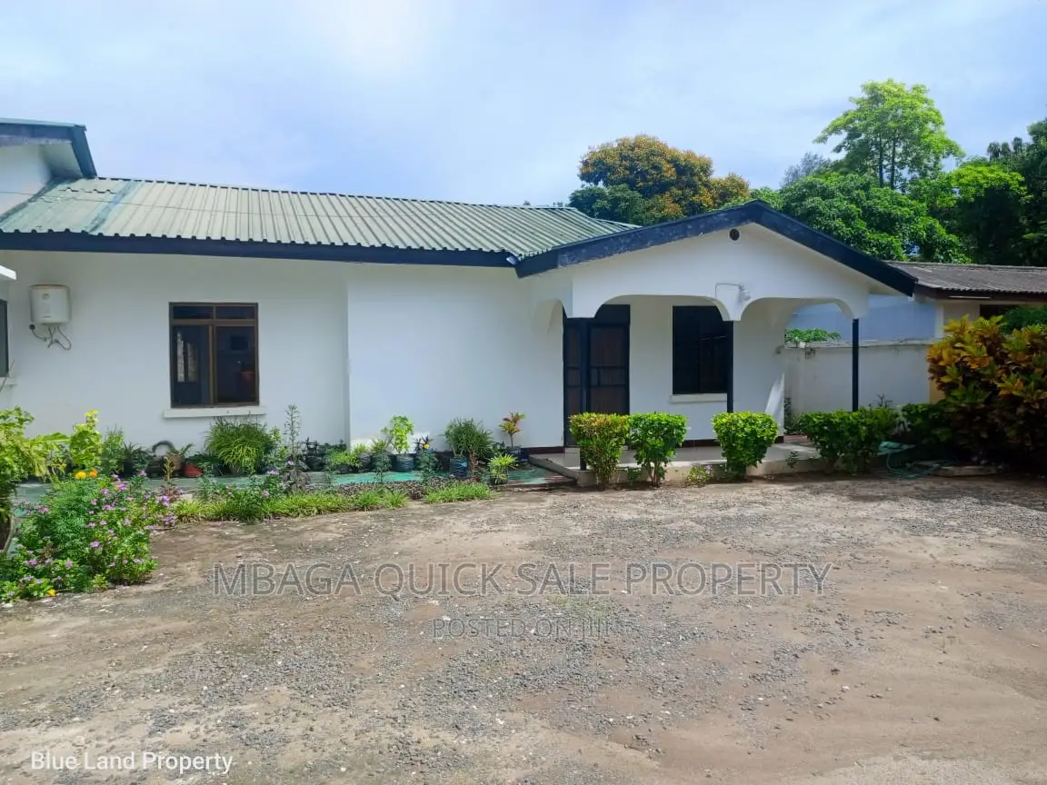 4bdrm House in Masai Near Slip Way, Masaki for rent in Masaki