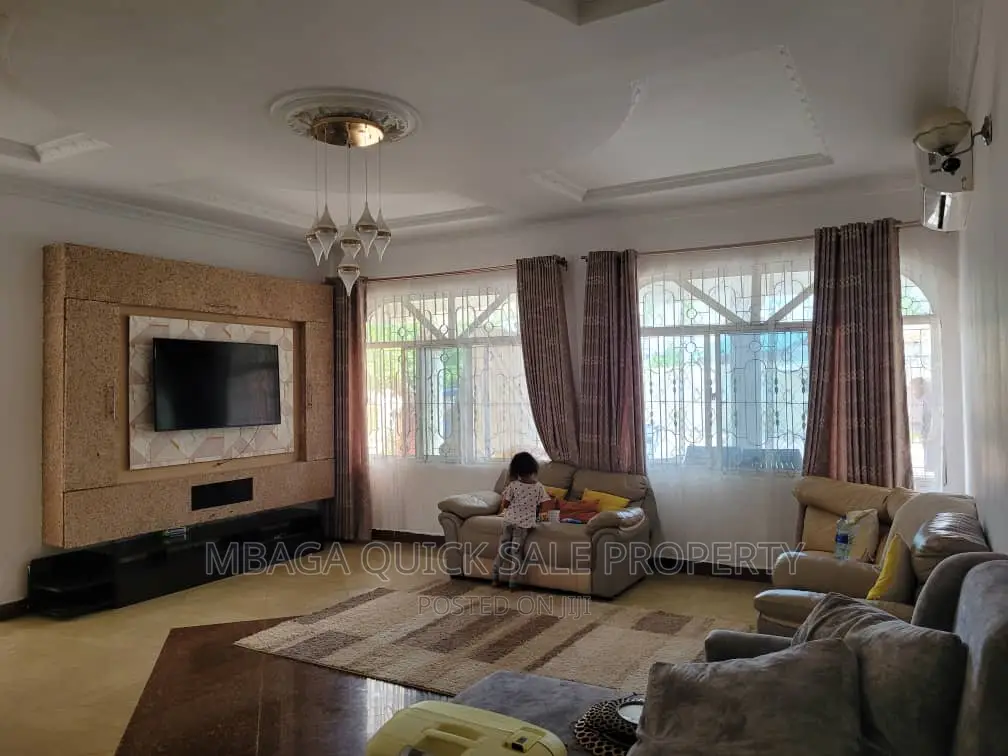 5bdrm House in Mbweni Jkt for sale in Mbweni