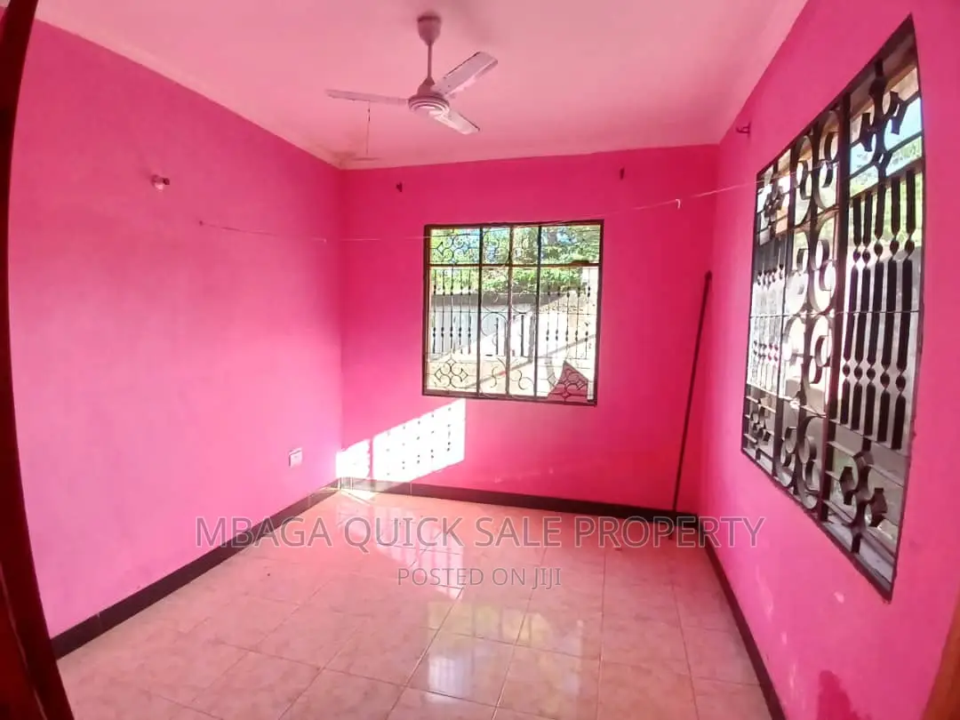 3bdrm House in Mbezi Msakuzi for sale in Mbezi