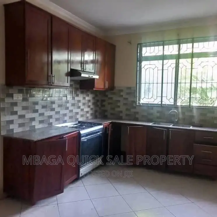 3bdrm House in Bunju for rent in Bunju