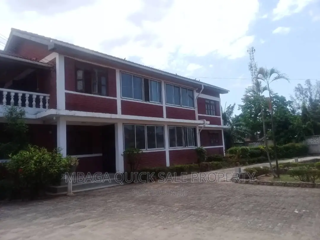 6bdrm House in Mbezi Beach for sale in Mbezi Beach