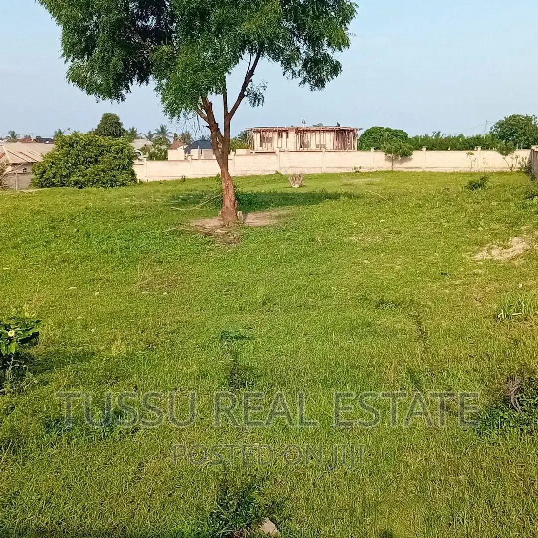 Plot for Sale Tegeta Wazo Kwa Makamba in Kinondoni