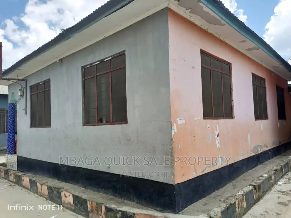 3bdrm House in Mbande, Mbangala for sale in Mbangala