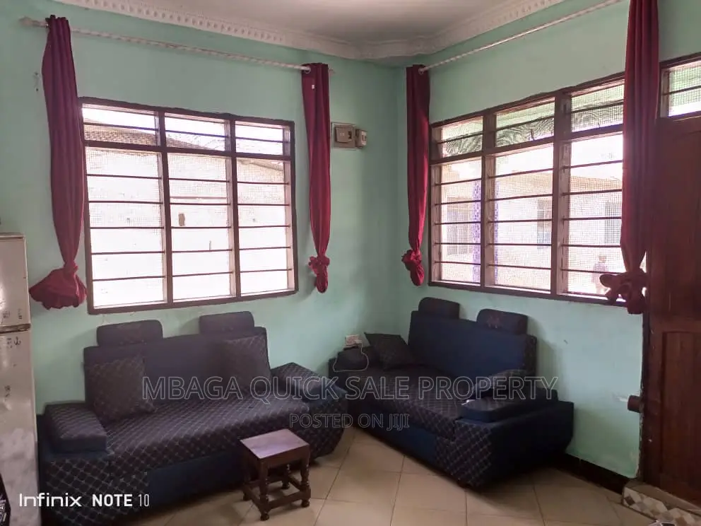 3bdrm House in Mbande, Mbangala for sale in Mbangala