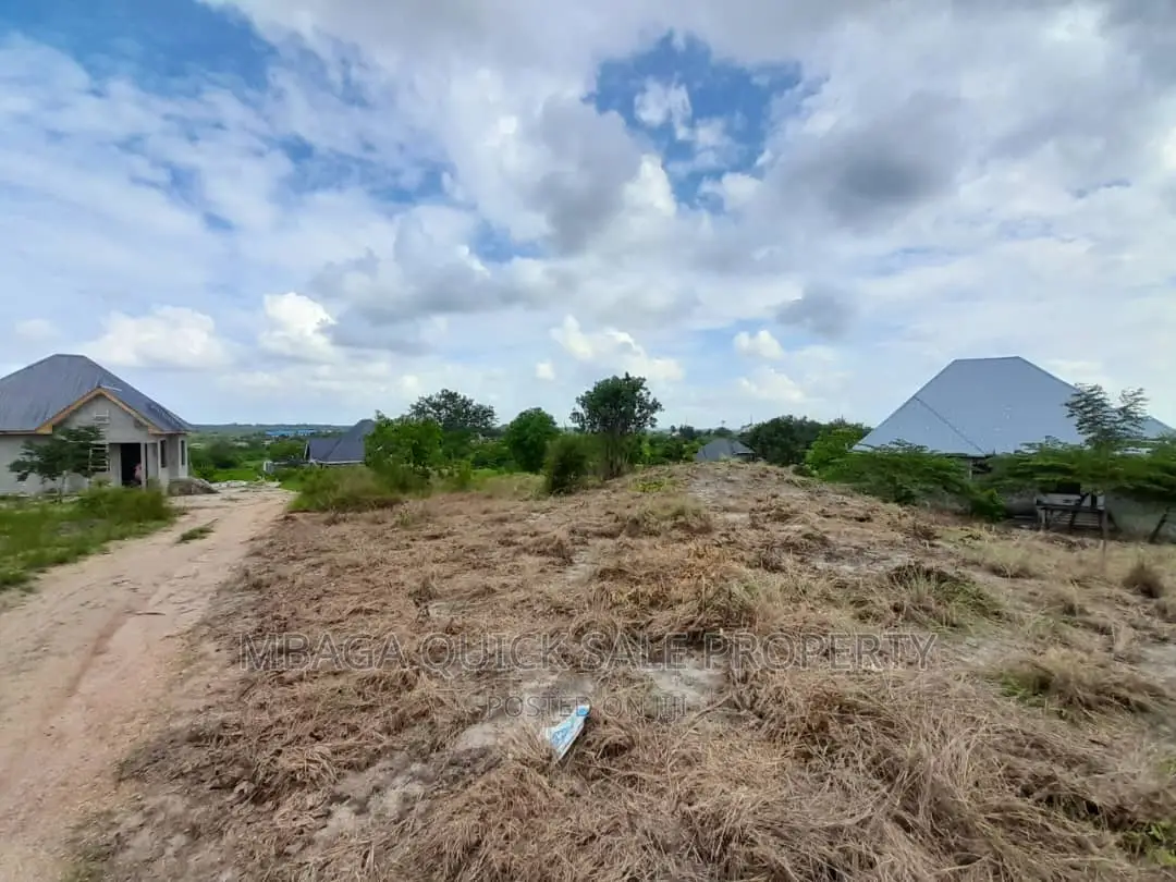 Plot for Sale at Kiluvya in Kiluvya