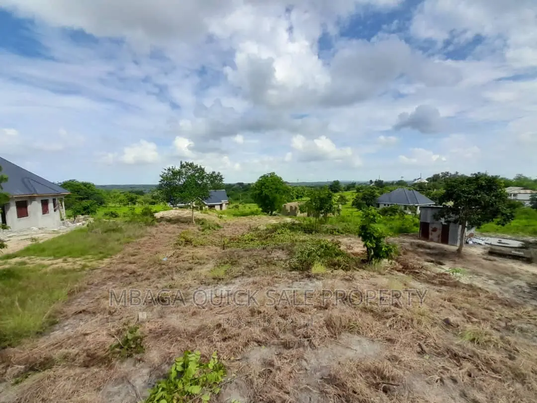 Plot for Sale at Kiluvya in Kiluvya
