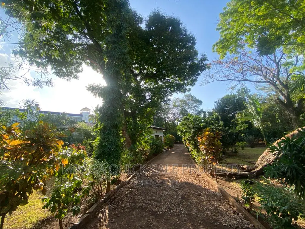 Ownership Plot for Sale Oyster Bay in Oyster Bay