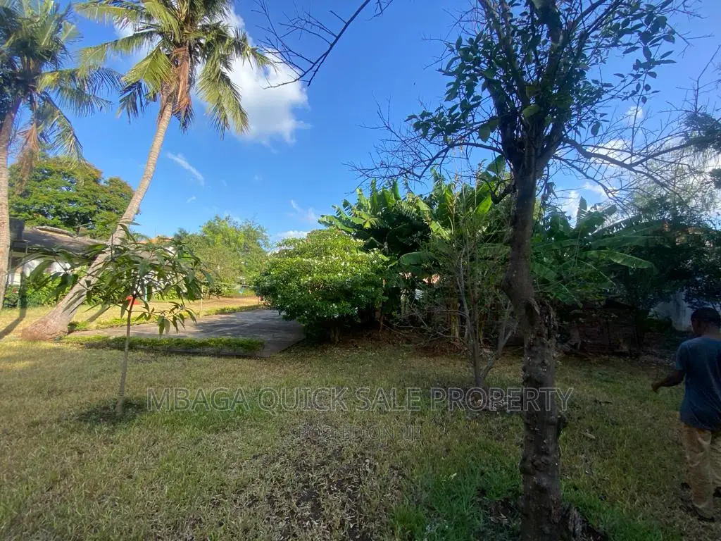 Ownership Plot for Sale Oyster Bay in Oyster Bay