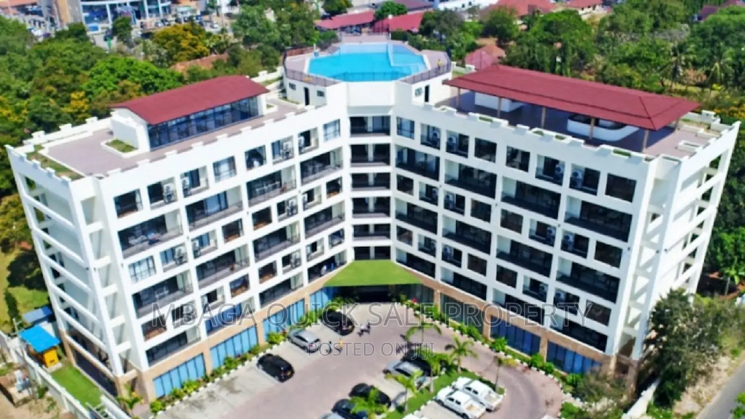 20bdrm Apartment in Oyster Bay for sale in Oyster Bay