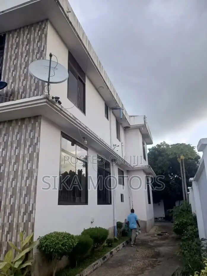 4bdrm House in Sika Citadel, Kinondoni for sale in Kinondoni