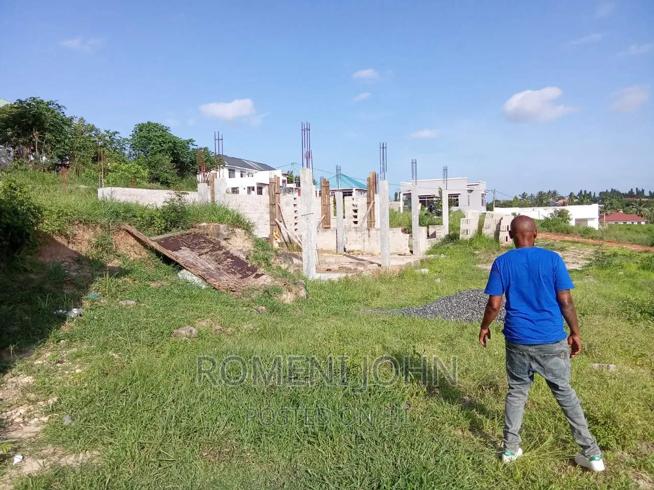 Eneo La Kibiashara Na Makazi Linauzwa Ml 300 Goba/ Mbezi. in Ilala