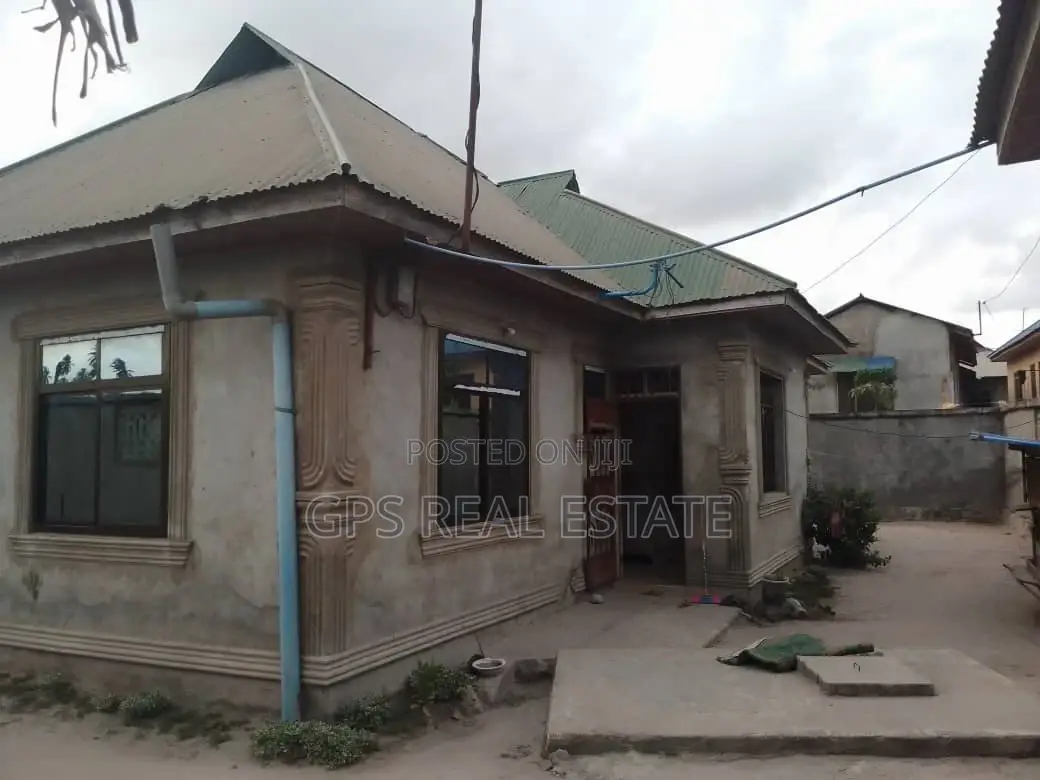 3bdrm House in Msongola, Ilala for sale in Ilala