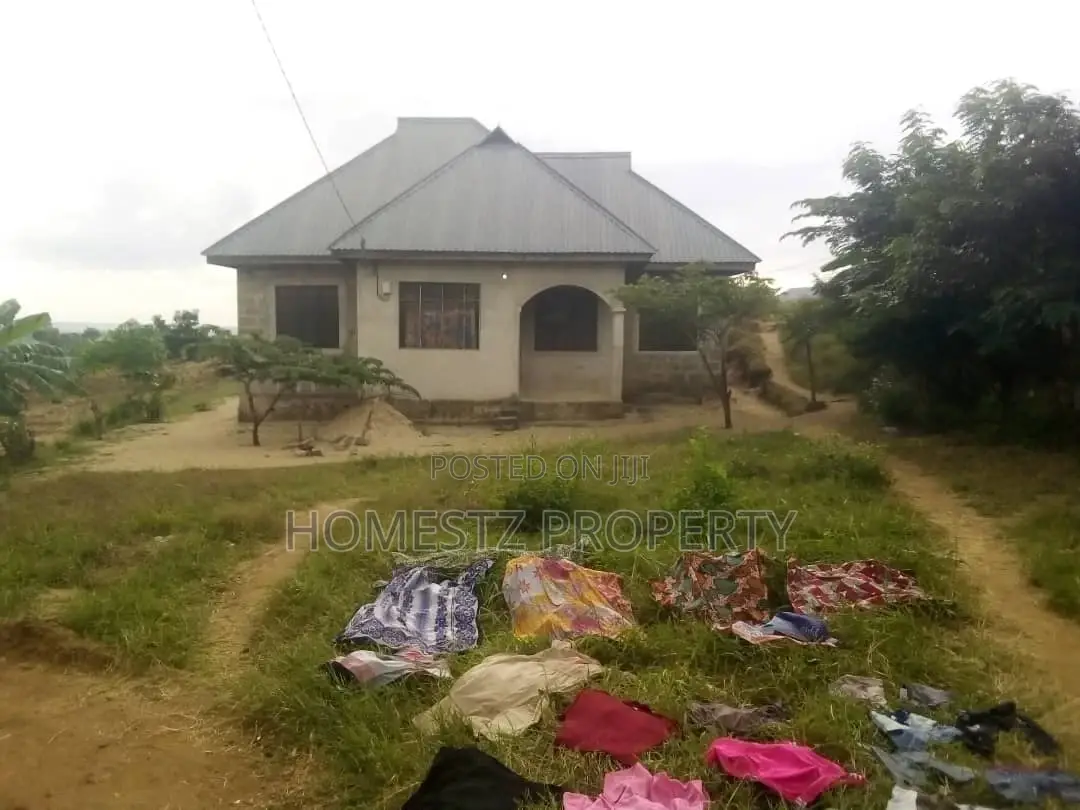 3bdrm House in Mbezi Msakuzi, Kinondoni for sale in Kinondoni
