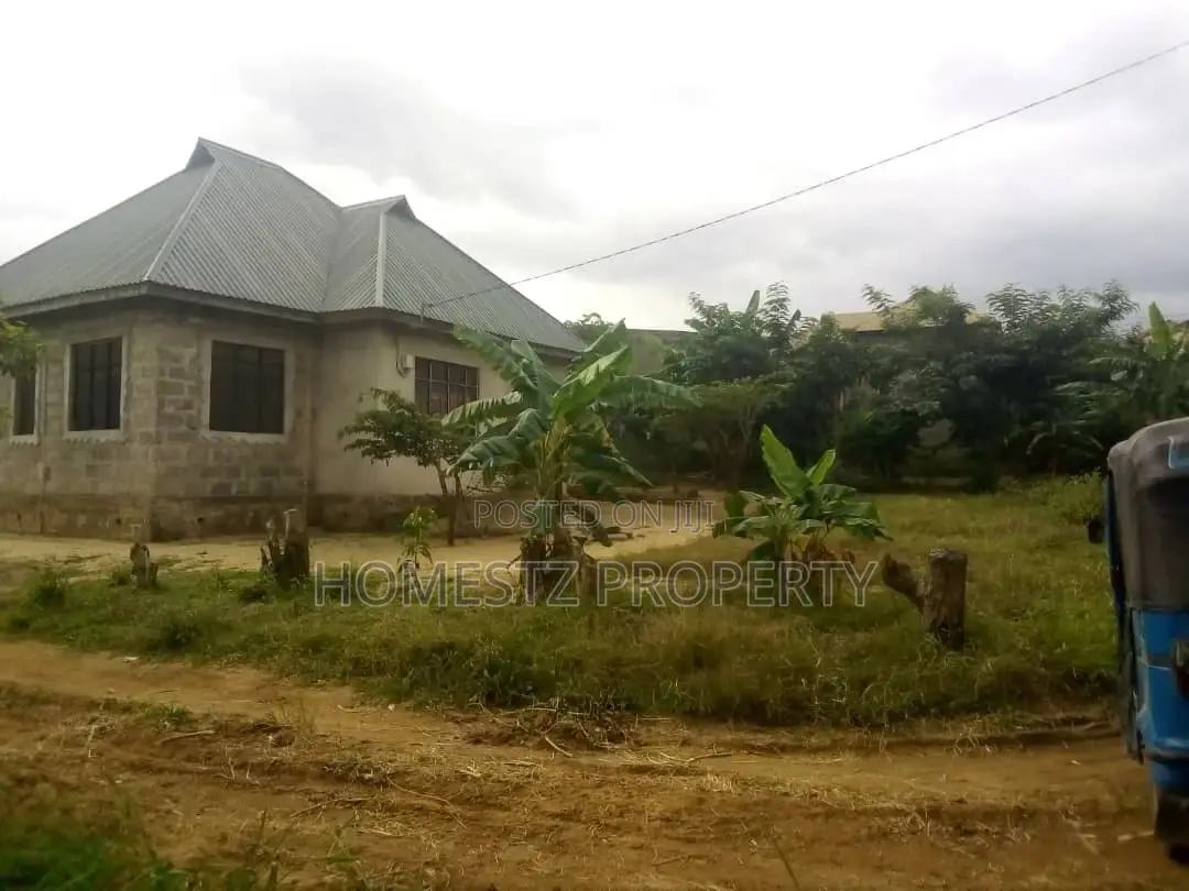 3bdrm House in Mbezi Msakuzi, Kinondoni for sale in Kinondoni