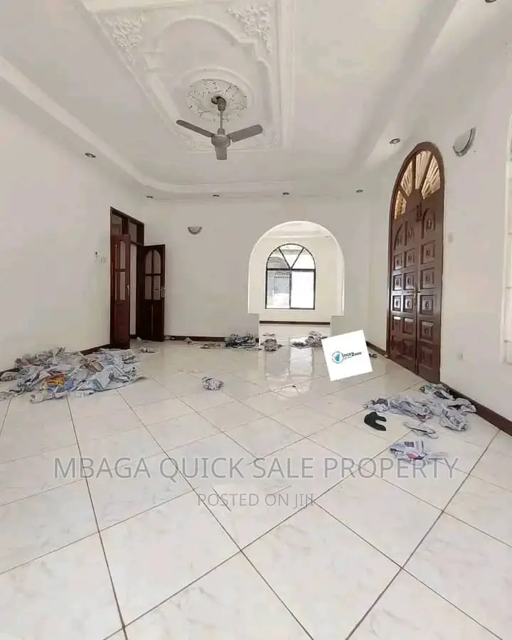 3bdrm House in Mikocheni for rent in Mikocheni