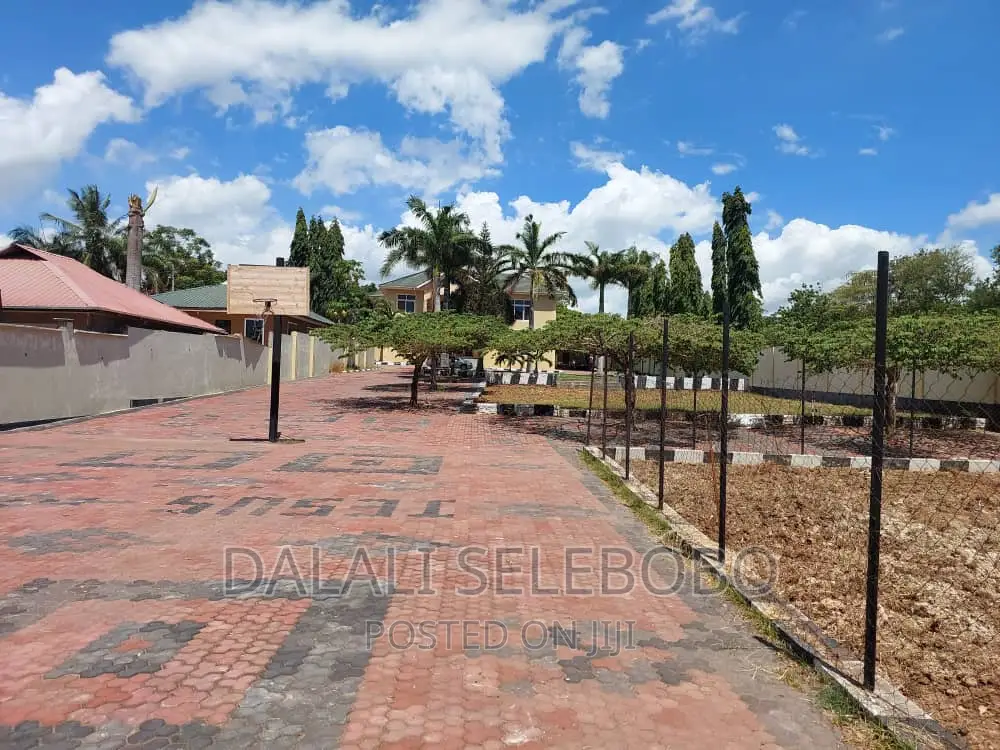 Mini Flat in Salasala, Kinondoni for sale in Kinondoni