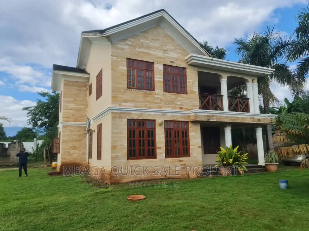 4bdrm House in Moshi for sale in Moshi Urban