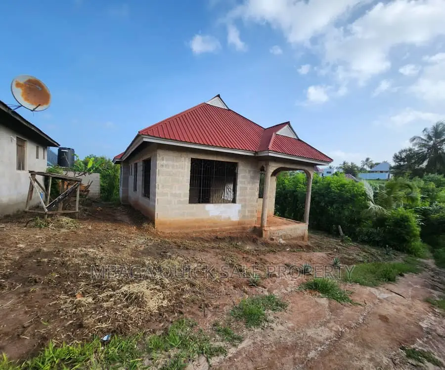 3bdrm Bungalow in Goba for sale in Goba