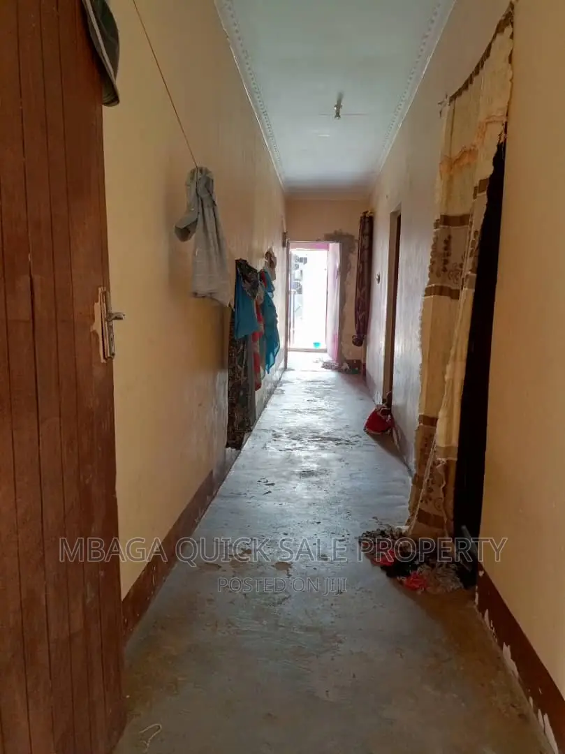 7bdrm Bungalow in Mbagala  Saku for sale in Mbagala