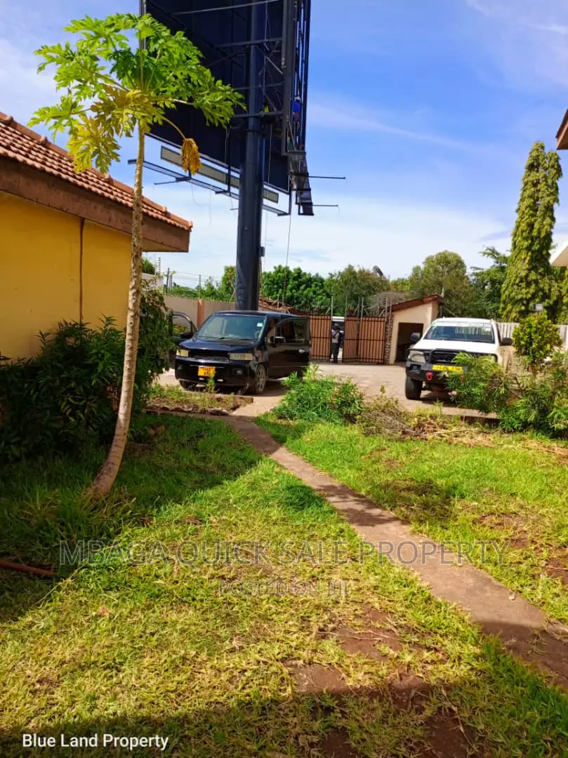 4bdrm House in Mikocheni for rent in Mikocheni