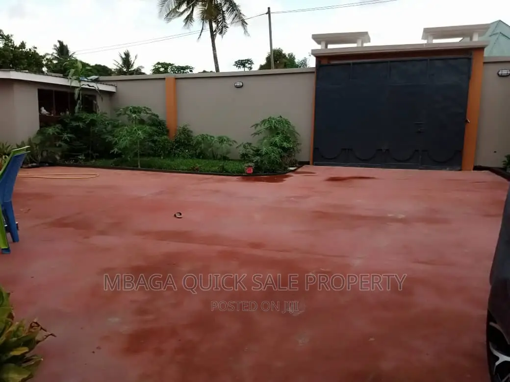 4bdrm House in Chamanzi Shule, Mbagala for sale in Mbagala