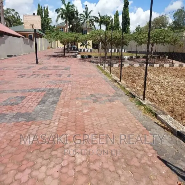 6bdrm House in Salasala, Goba for sale in Goba