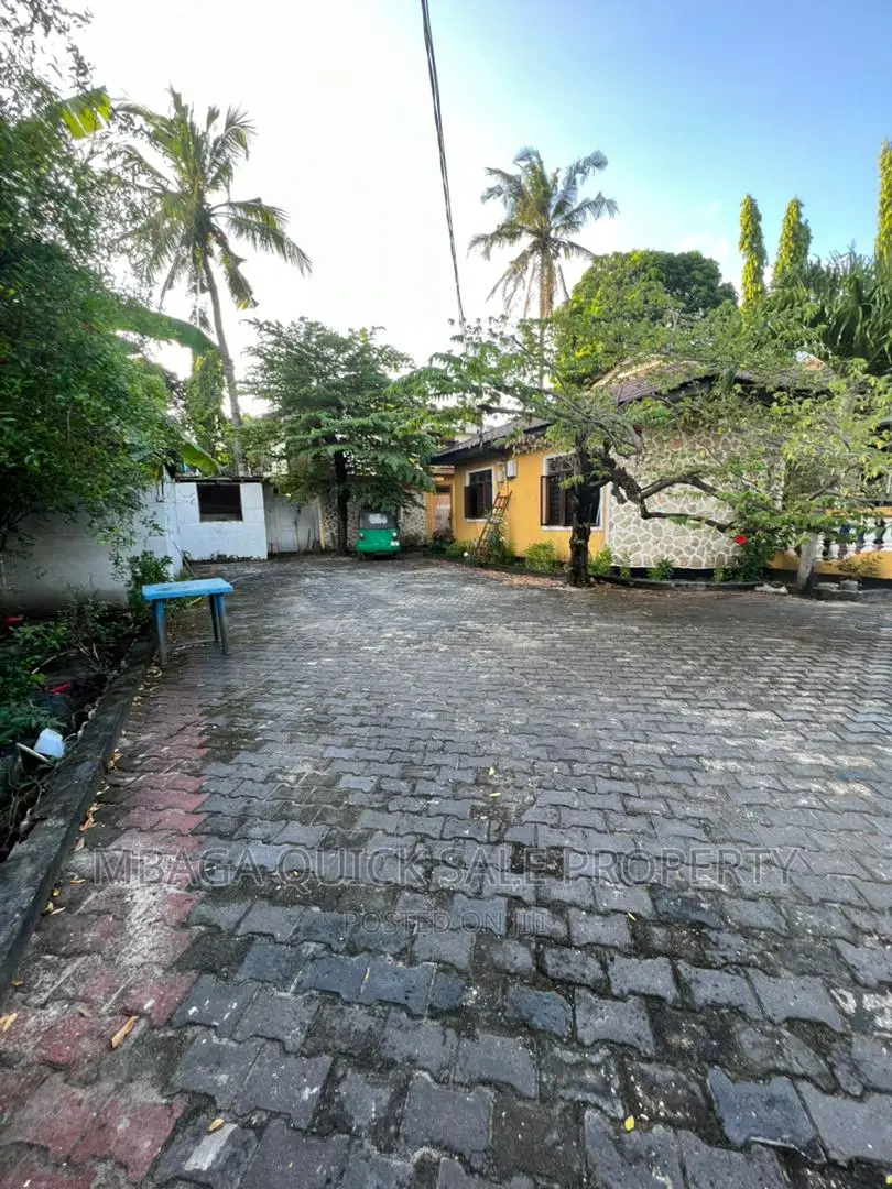 3bdrm House in Mbezi Beach Africana for rent in Mbezi Beach