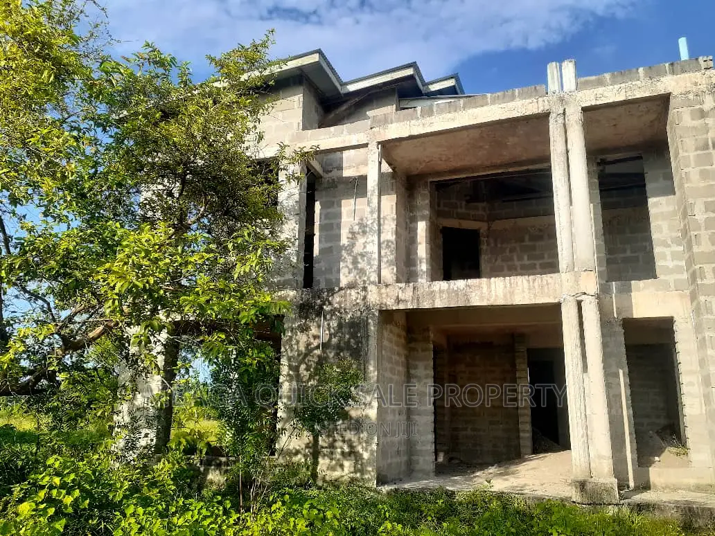 4bdrm Bungalow in Kerege, Kiromo for sale in Kiromo