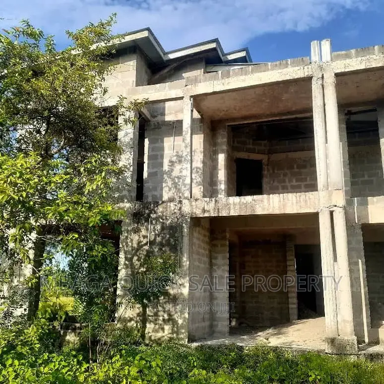 4bdrm House in Kerege, Kiromo for sale in Kiromo