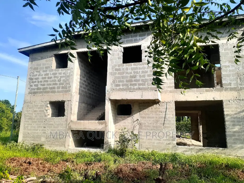 4bdrm House in Kerege, Kiromo for sale in Kiromo