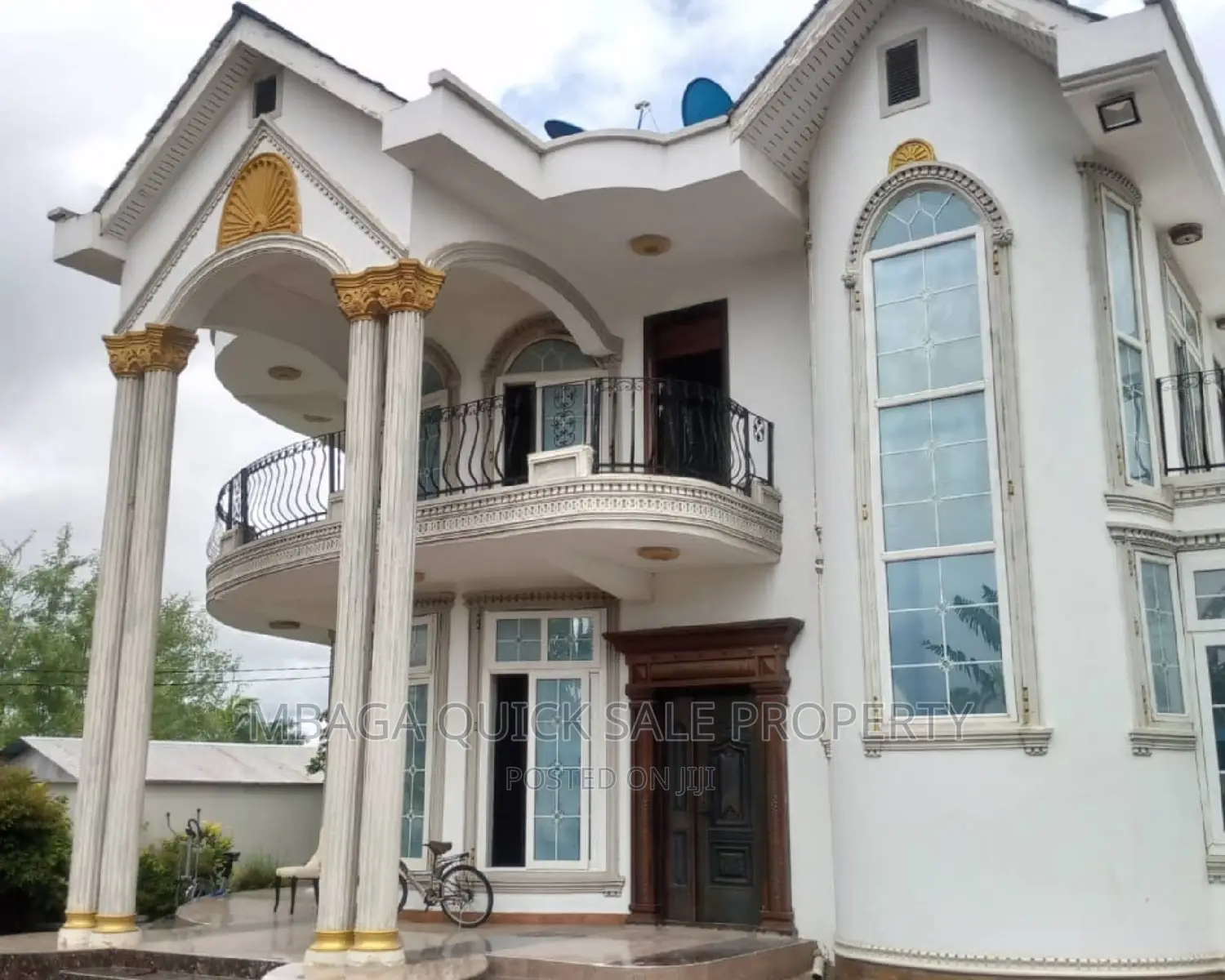 6bdrm House in Kinyerezi for sale in Kinyerezi