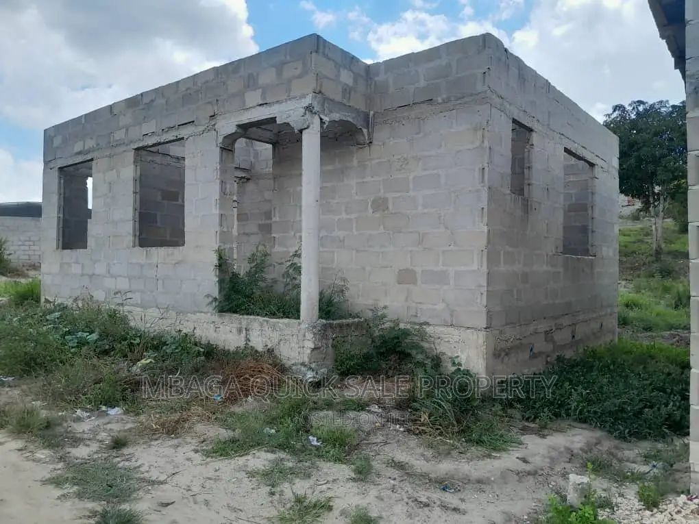 3bdrm Bungalow in Mbezi Makabe for sale in Mbezi
