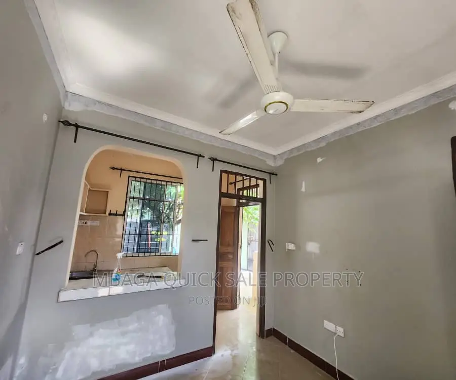 1bdrm Apartment in Salasala, Mbezi for rent in Mbezi