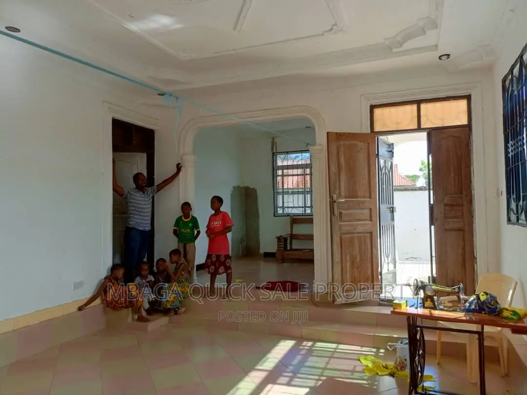 4bdrm House in Kitunda Kwa for sale in Kitunda
