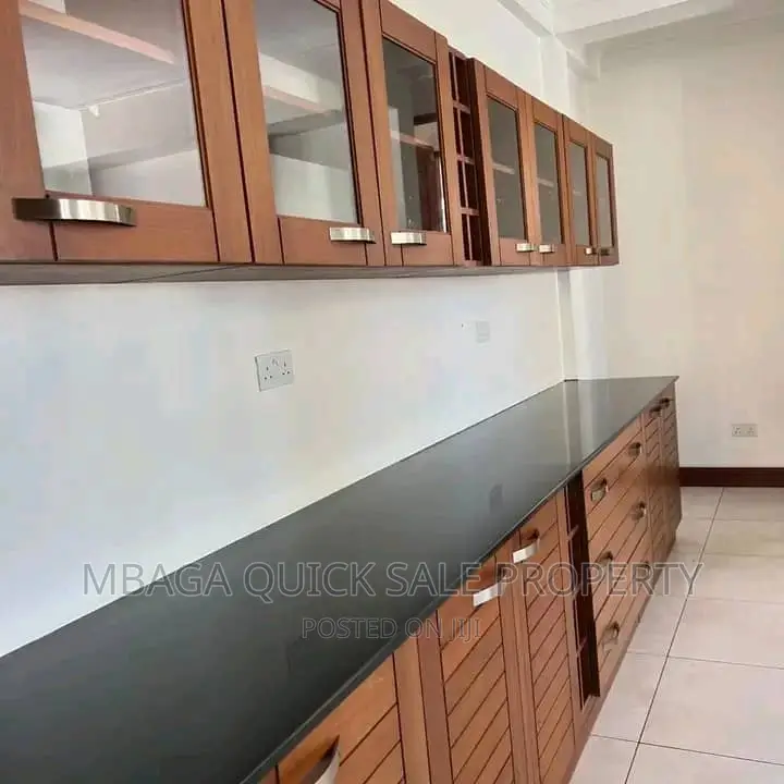 3bdrm House in Kawe for rent in Kawe