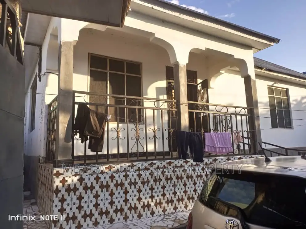 4bdrm House in Mbande, Mbangala for sale in Mbangala