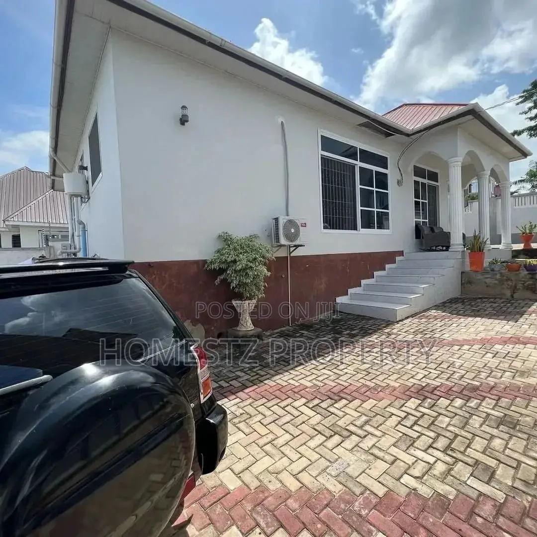 3bdrm House in Mbezi Salasala, Kinondoni for sale in Kinondoni