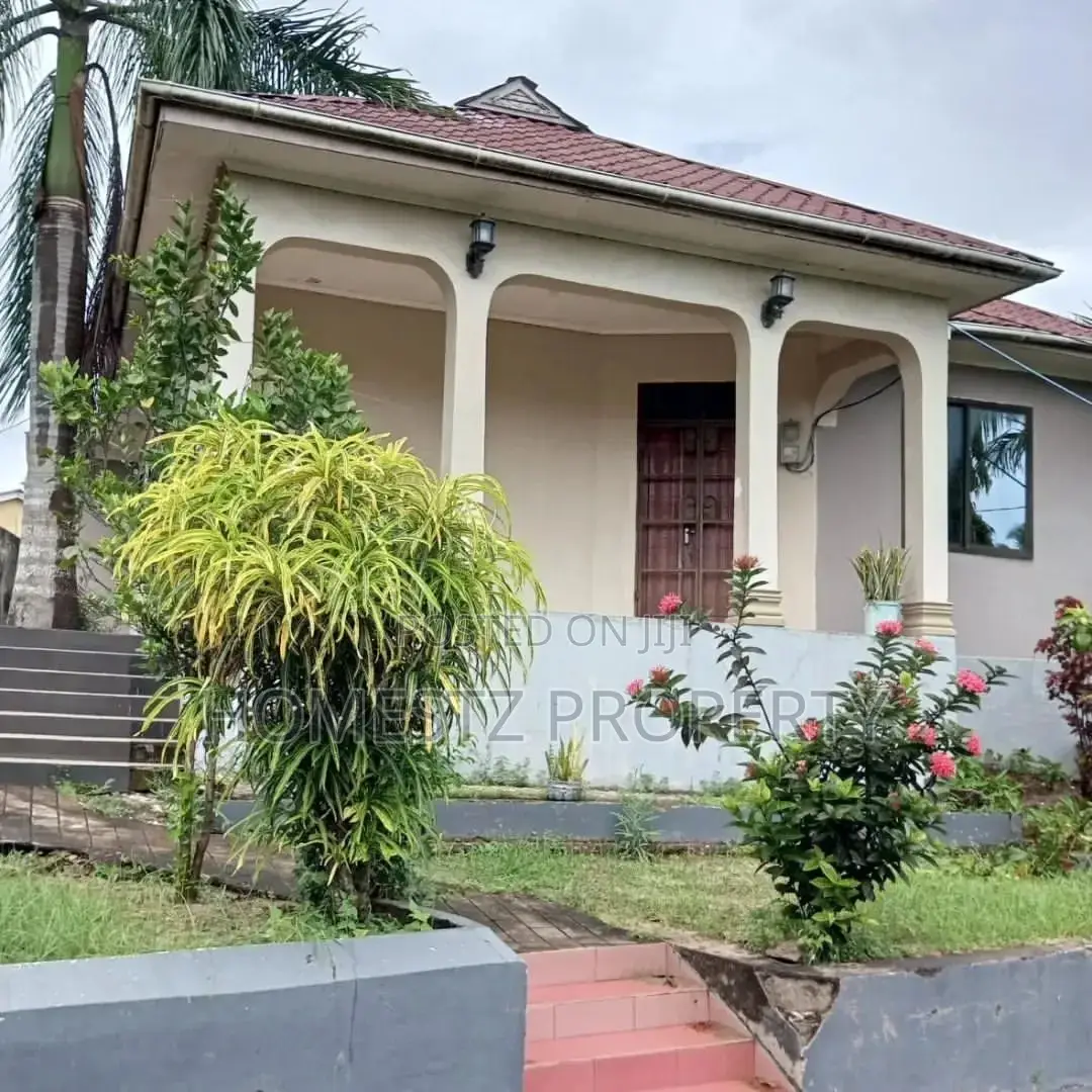 3bdrm House in Mbezi Mwisho, Kinondoni for sale in Kinondoni
