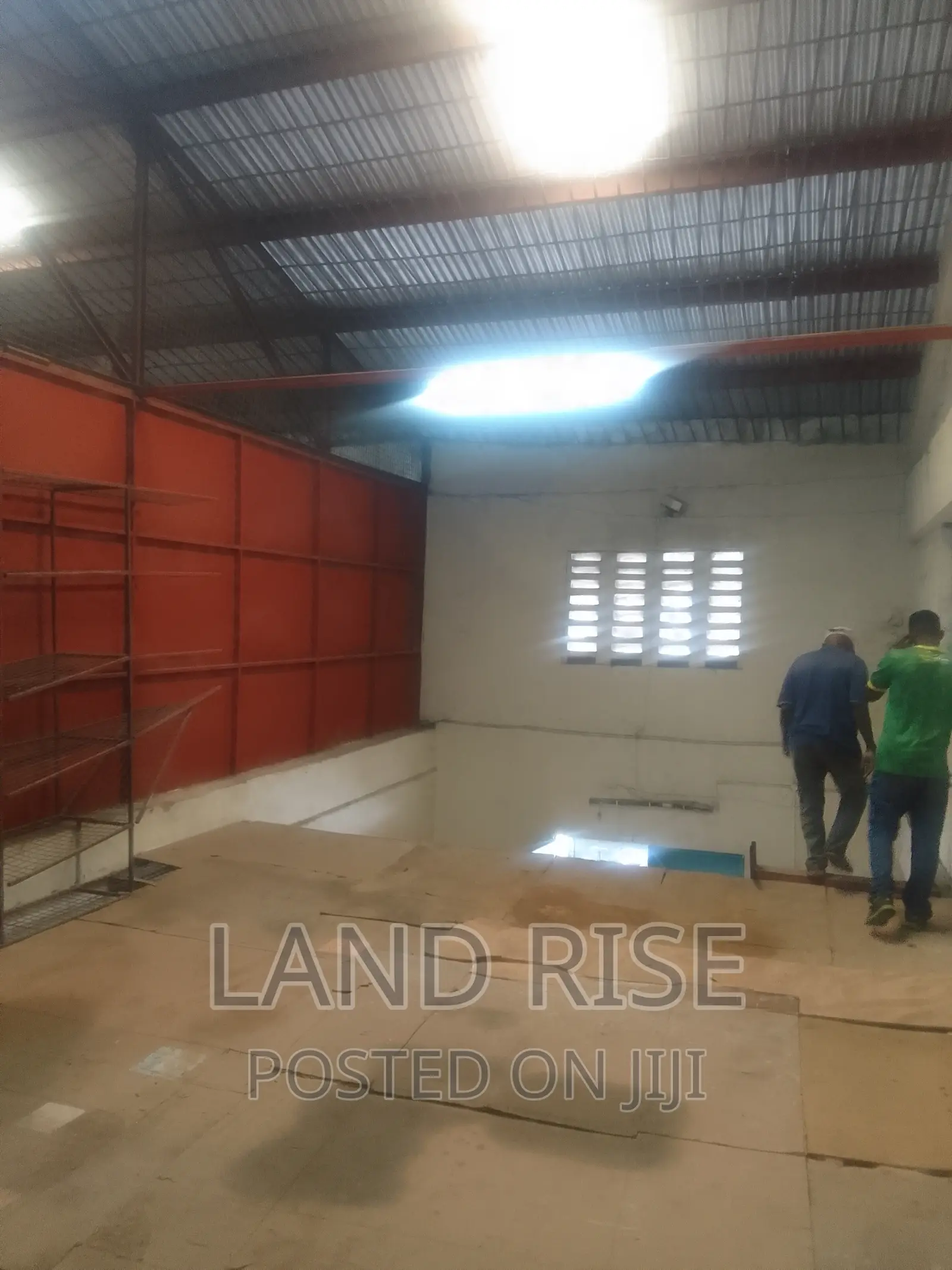 150 SQM Warehouse in Nyerere Road in Vingunguti